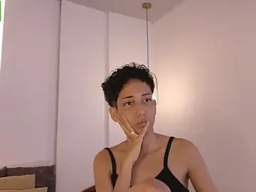 Stripchat Sex Cam of hot_little_bunny