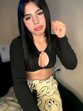 Stripchat Live Sex of Laura-Khalifa