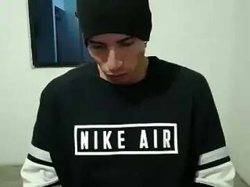 Stripchat Free Porn Cam of jack_pergurtson01
