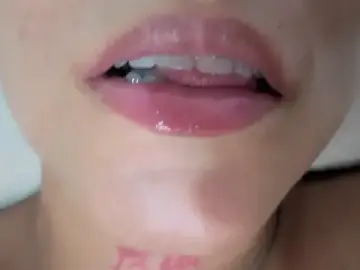 Stripchat Best live sex cam show of Qadeshoficial