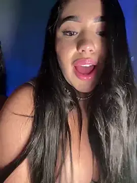 Stripchat Adult Video Chat of SofiaWildee