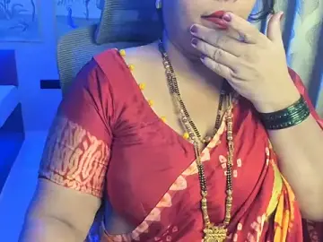 Stripchat Adult Webcam of tarivishu11