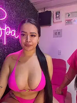 Stripchat Nude Webcam of Sara_fun