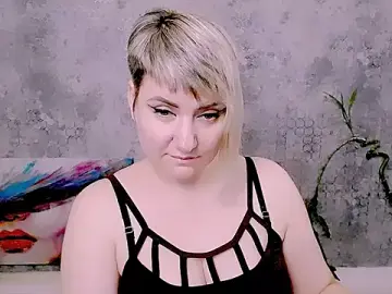 Stripchat Watch Live Sex Cams of Djullia