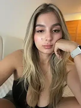 Stripchat Free Live Porn of oriana_zoeee
