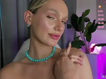 Stripchat Live Porn of Ice_Strawberry