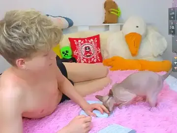 Stripchat Sex Cam of LandelRay