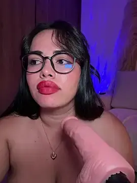 Stripchat Live Porn of andra_rose