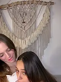 Stripchat Watch Live Sex Cams of Naughty_hanna1