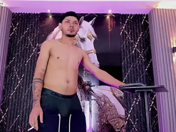 Stripchat Adult Webcams of Sexy_Boy203