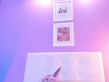 Stripchat Live Porn of Charlotte11-11