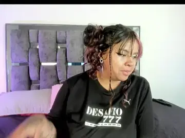 Stripchat Best live sex cam show of Chris_mia