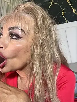 Stripchat Live Sex Cam of scarlett_sexx69