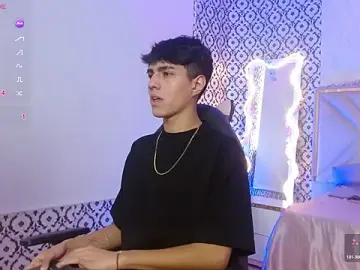 Stripchat Watch Live Sex Cams of Damian_tay