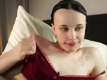 Stripchat Live Sex Cam of KirstinMcgeady