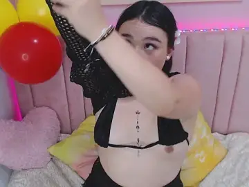 Stripchat Adult Webcam of Nahia_Brm