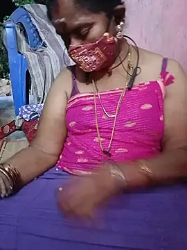 Stripchat Live Sex Cam of savithasree