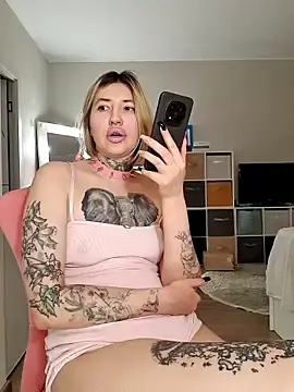 Stripchat Free Porn Cam of SexyMilaVet