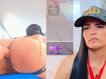 Stripchat Live Porn of Isis_car0lina