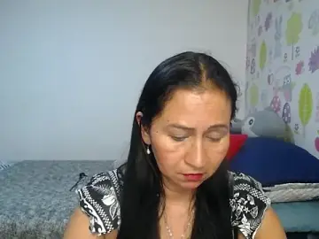 Stripchat Nude Webcam of Tyna_b