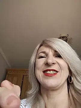 Stripchat Live Porn of AhlyssaLove1155