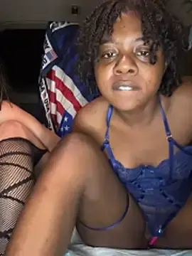 Stripchat Nude Webcam of Ebony_Queeen