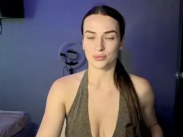 Stripchat Free Porn Cam of Kira__love1