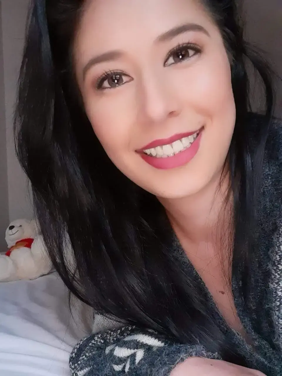 Emma_Hotkiss