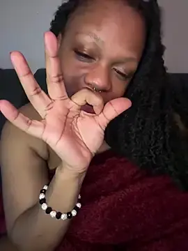 Stripchat Sex Cam of BonnyMolhada