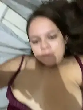 Stripchat Live Porn of Laryssinha_69