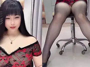 Stripchat Live Sex Cam of stripchat-yaoyao