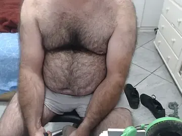 Stripchat Live Porn of MysterBearMG