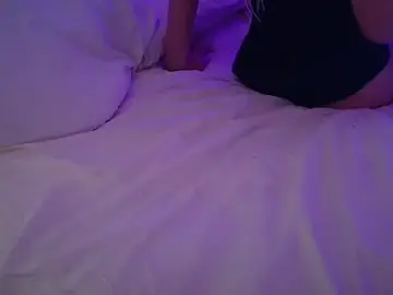 Stripchat Adult Webcam of WarmSound