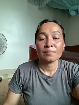 Stripchat Nude Webcam of Loly_hana