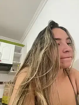 Stripchat Live Sex Cam of JUANITA07