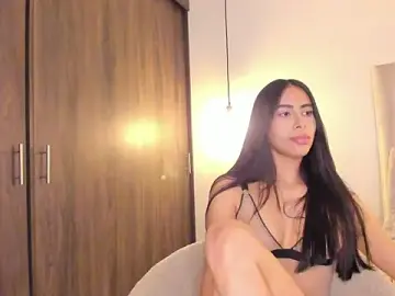 Stripchat Sex Cam of imsaraah