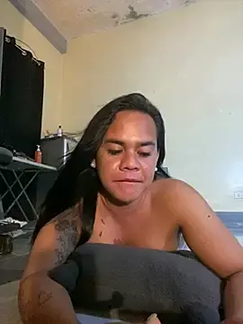 Stripchat Sex Cam of sweetyula