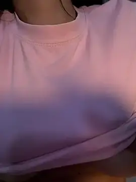 Stripchat Sex Chat of EmmiiGlow