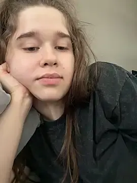Stripchat Live Porn of HornyGirlH