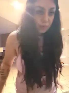 Stripchat Free Porn Cam of Blaze_Onn