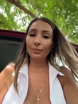 Stripchat Live Sex of Wonder_Kari