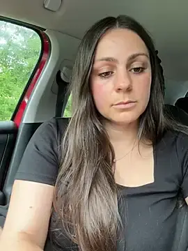 Stripchat Live Sex Cam of Loella-Rose