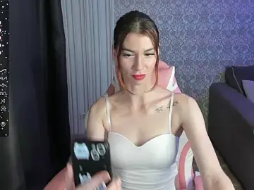 Stripchat Free Porn Cam of Nelly-Hot