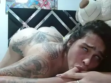 Stripchat Nude Webcam of SarithaBunny