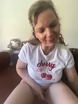 Stripchat Free Live Porn of l4dyc4pricorn76