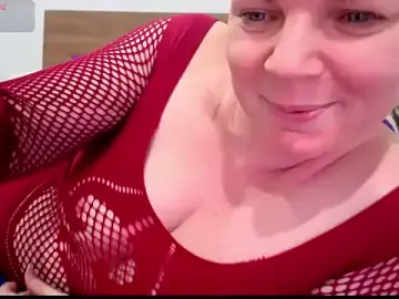 Stripchat Best live sex cam show of l4dyc4pricorn76