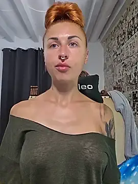 Stripchat Free Porn Cam of kylie_blck