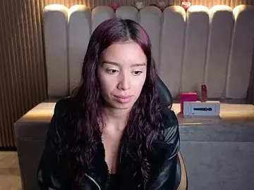 Stripchat Sex Cam of _Mia_Evans_1