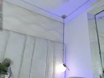 Stripchat Free Live Porn of im_ariana_