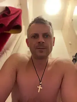 Stripchat Sex Cam of ChiefApron5
